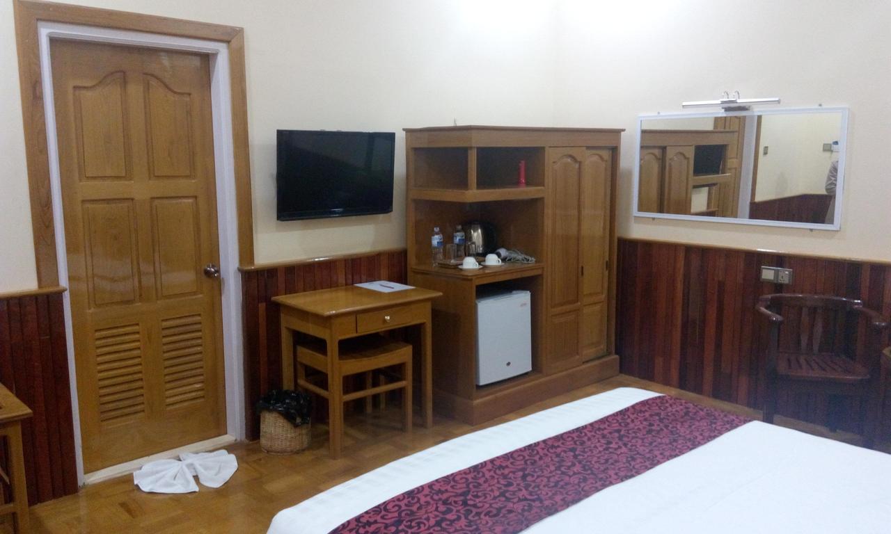 Hotel Juno Pakokku Zewnętrze zdjęcie