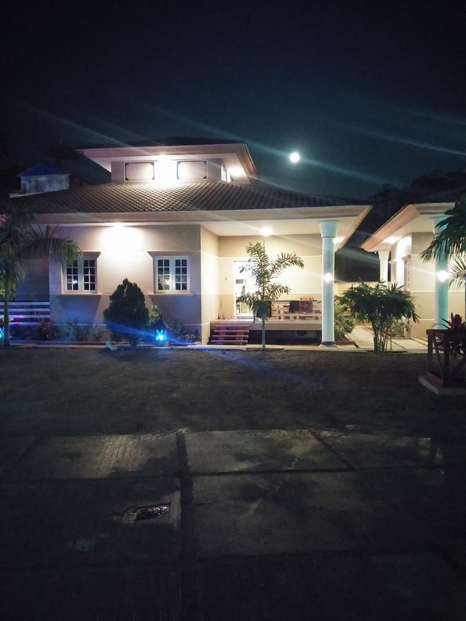 Hotel Juno Pakokku Zewnętrze zdjęcie