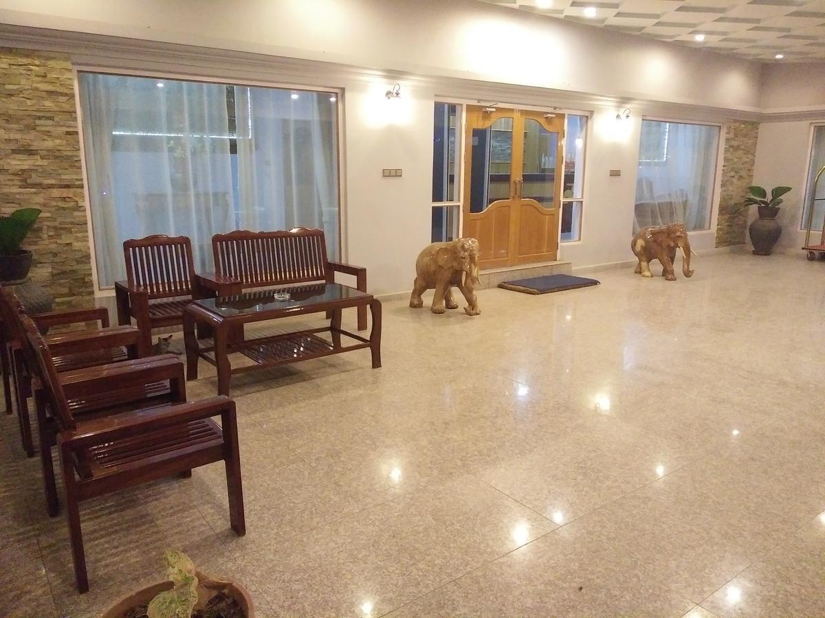 Hotel Juno Pakokku Zewnętrze zdjęcie