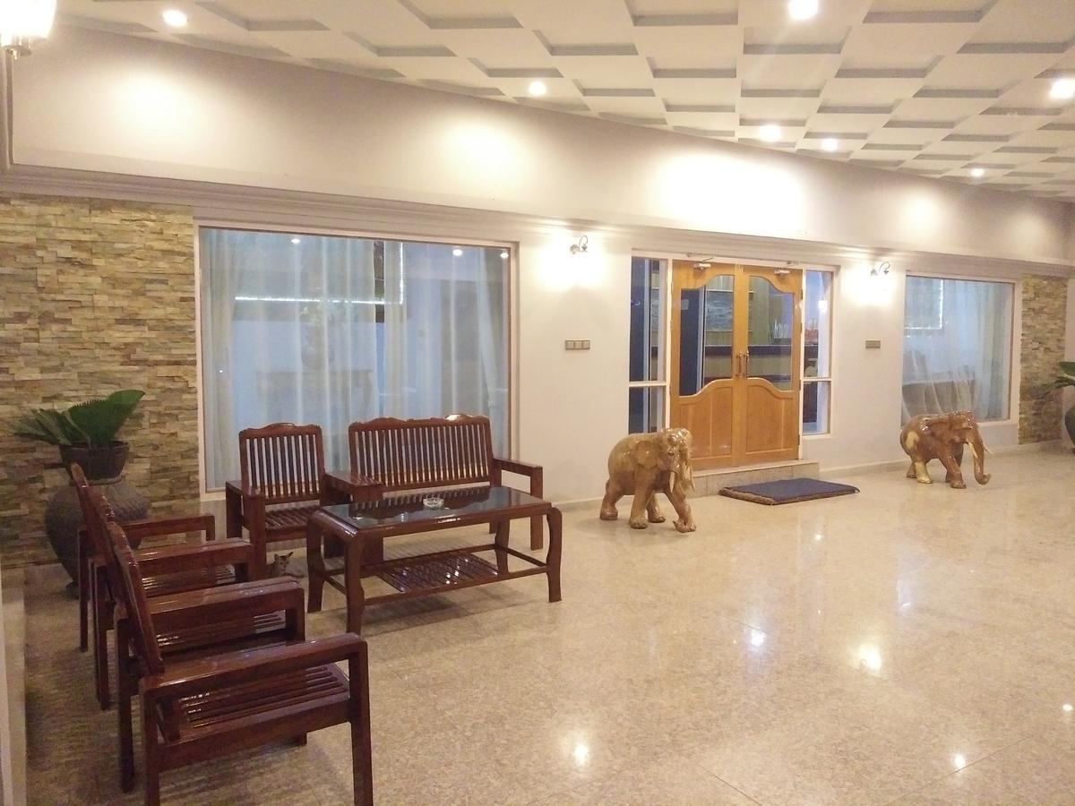 Hotel Juno Pakokku Zewnętrze zdjęcie